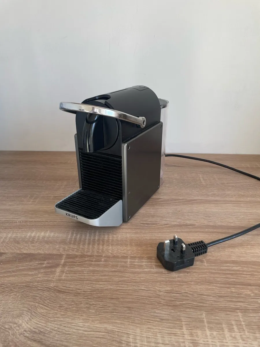 Krups Nespresso Coffee Machine