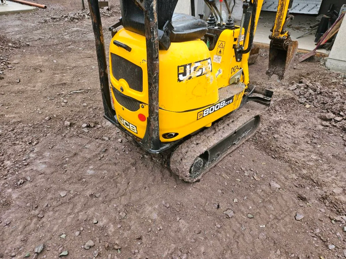 2022 jcb 8008 - Image 3