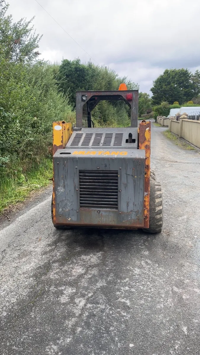 Mustang skidsteer - Image 4