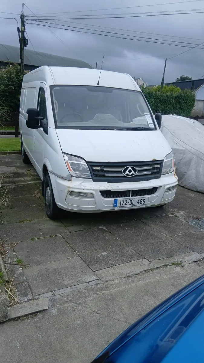 LDV V80 2017