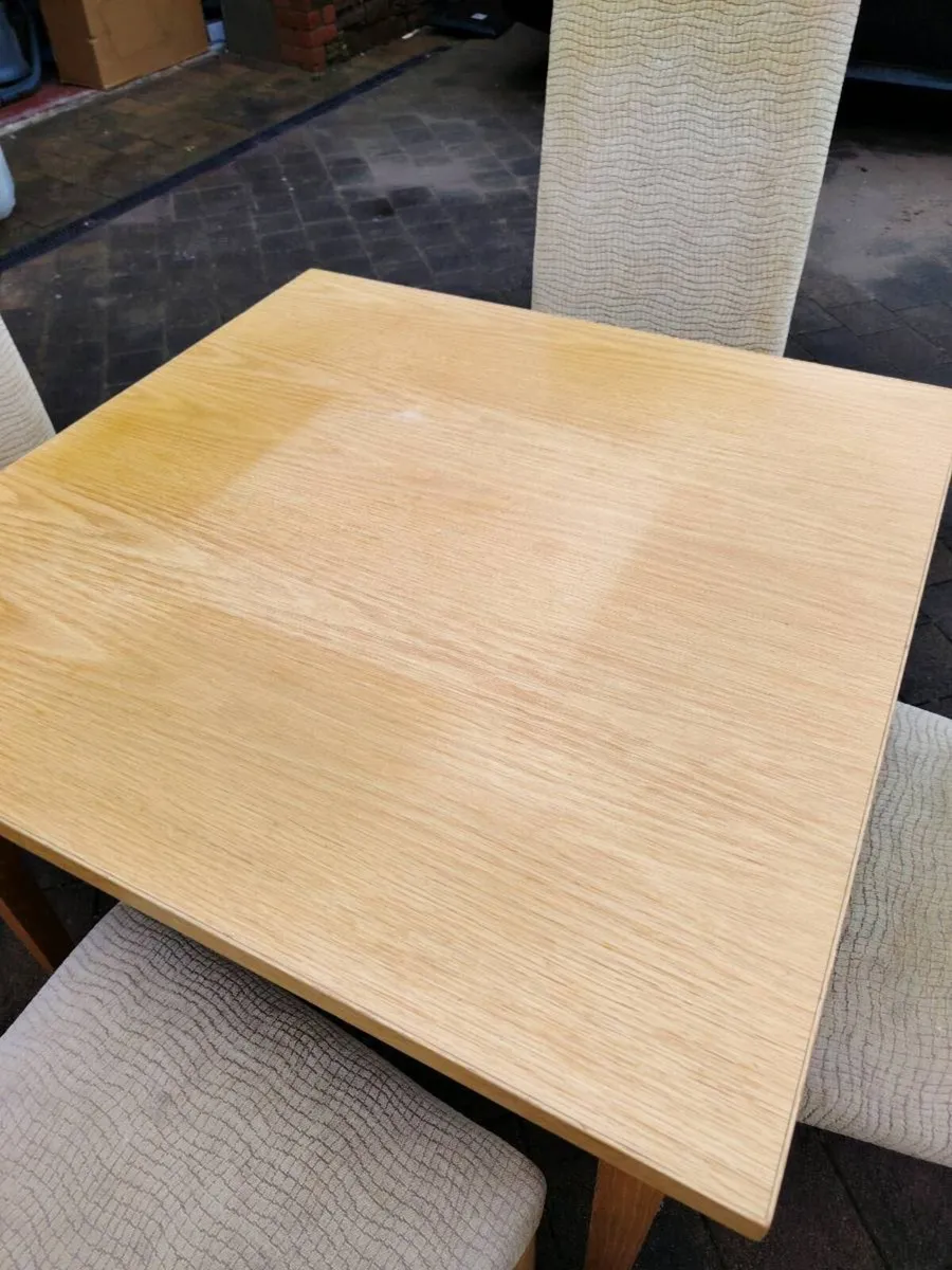 Table & 4 chairs - Image 3