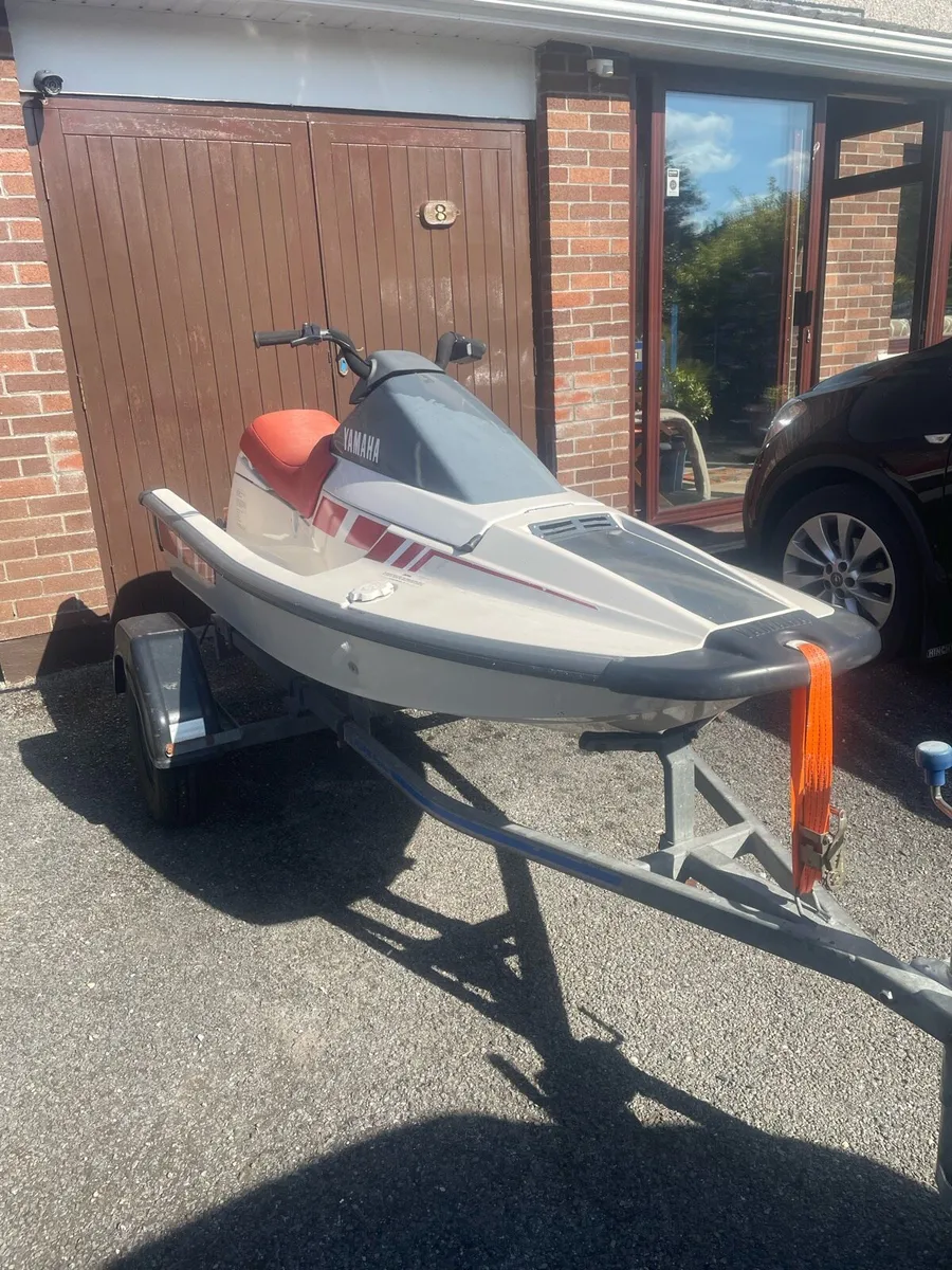 Jet ski - Image 2