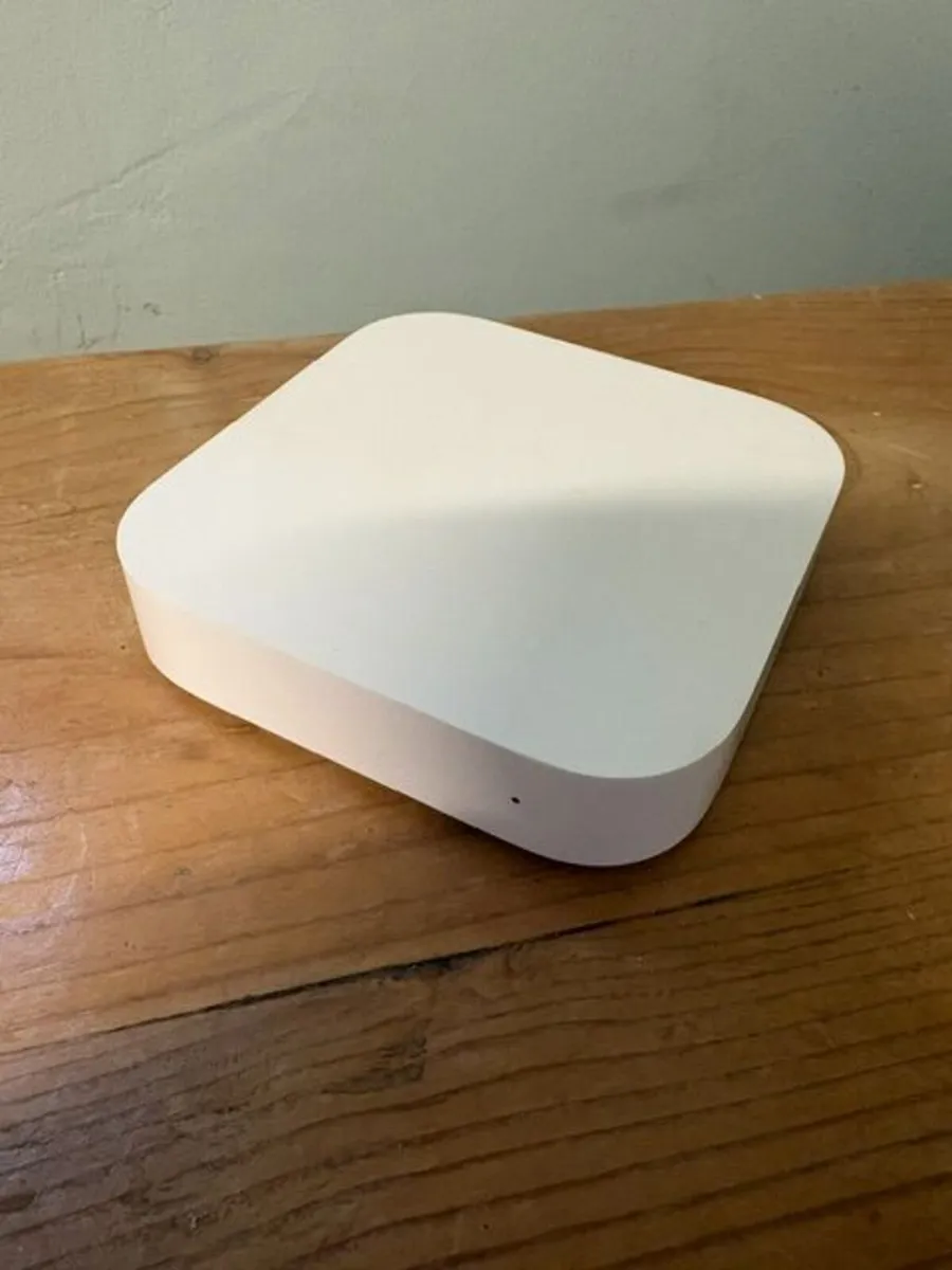 2x Apple Airport Express's - Image 2