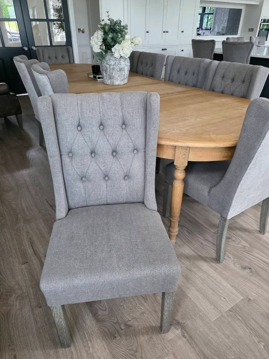 Dining chairs - Image 2