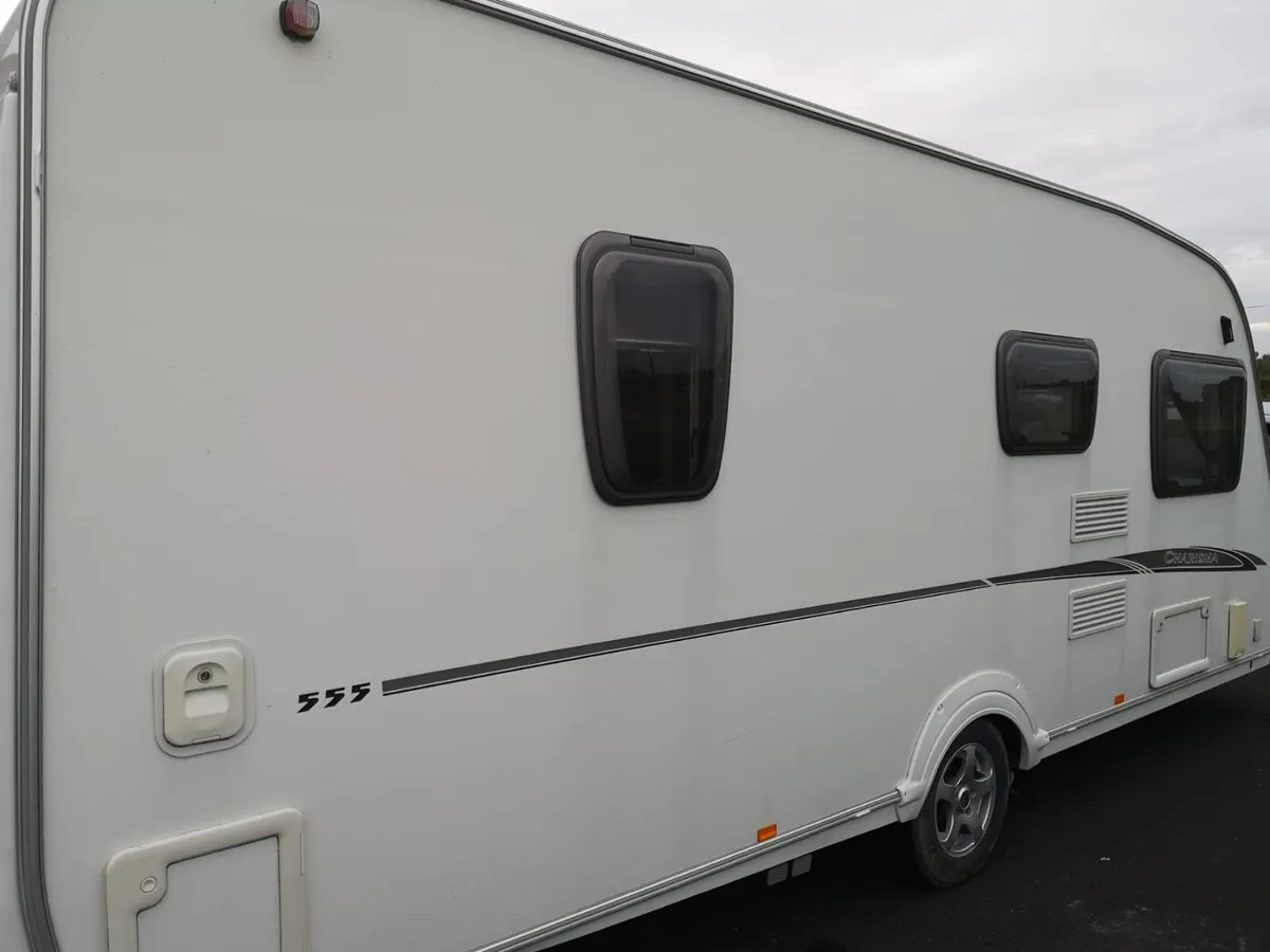 Swift Charisma 4 berth (2008) - Image 3