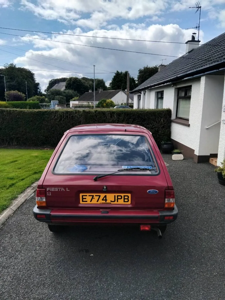Classic car - Image 3