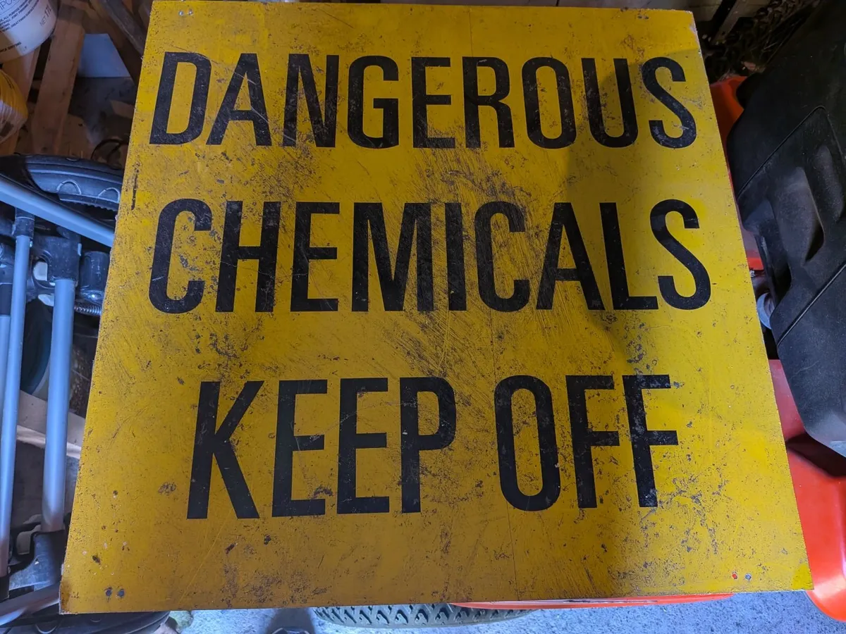 Vintage Signs - Image 3