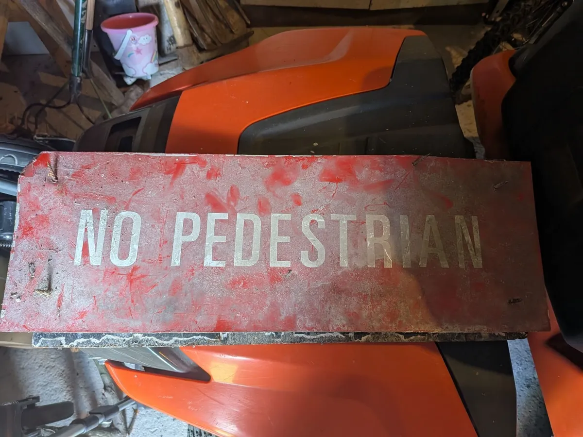 Vintage Signs - Image 4