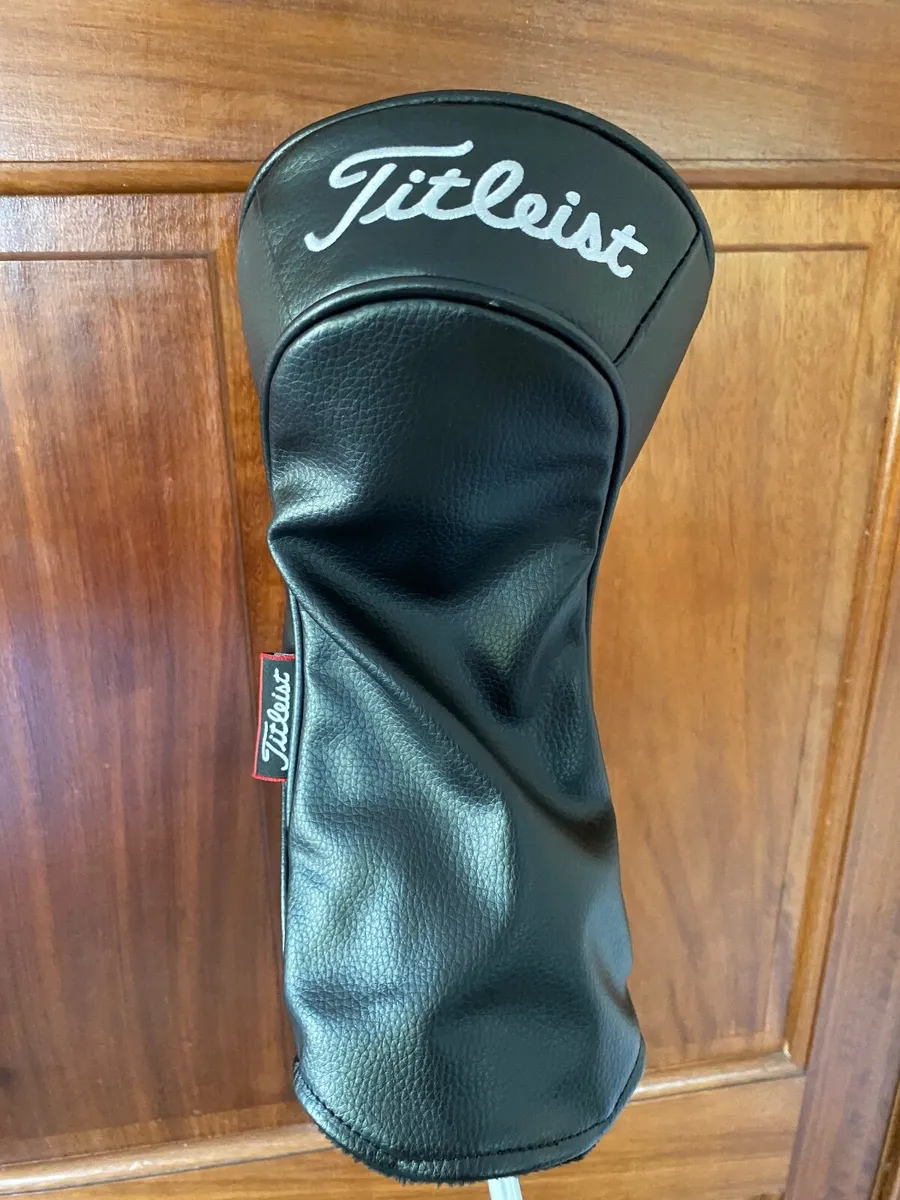 Titleist GT 2 Driver 9 Degree Tour Ad Shaft As New - Image 2