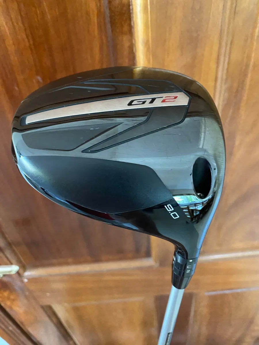 Titleist GT 2 Driver 9 Degree Tour Ad Shaft As New - Image 4