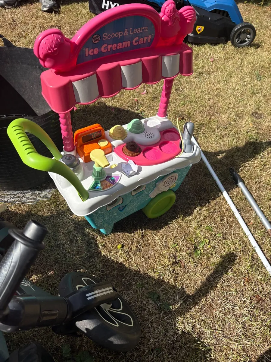 Free CD's & Childrens Toys - Image 2