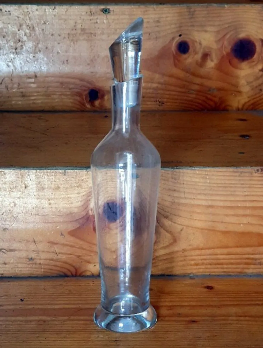 Vintage Harrods Decanter with Angular Stopper - Image 3