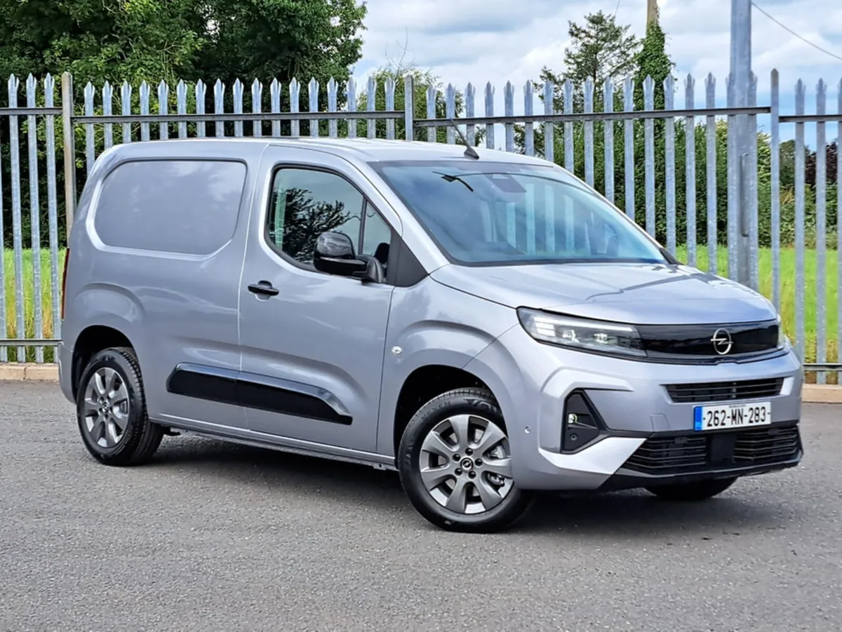 Opel Combo SPORTIVE L1H1 1.5TD 130BHP AUTOMATIC**T - Image 3