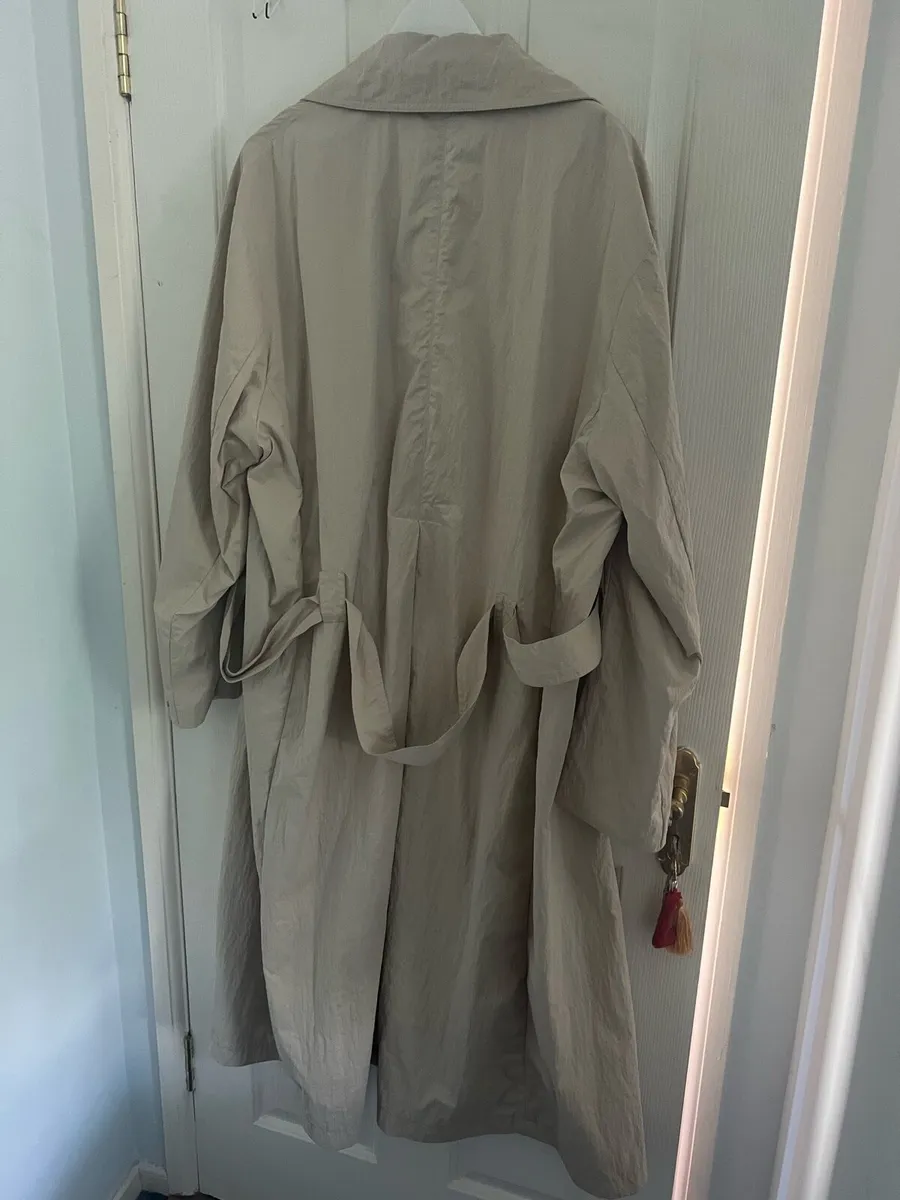 Zara men’s long trench coat - Image 2