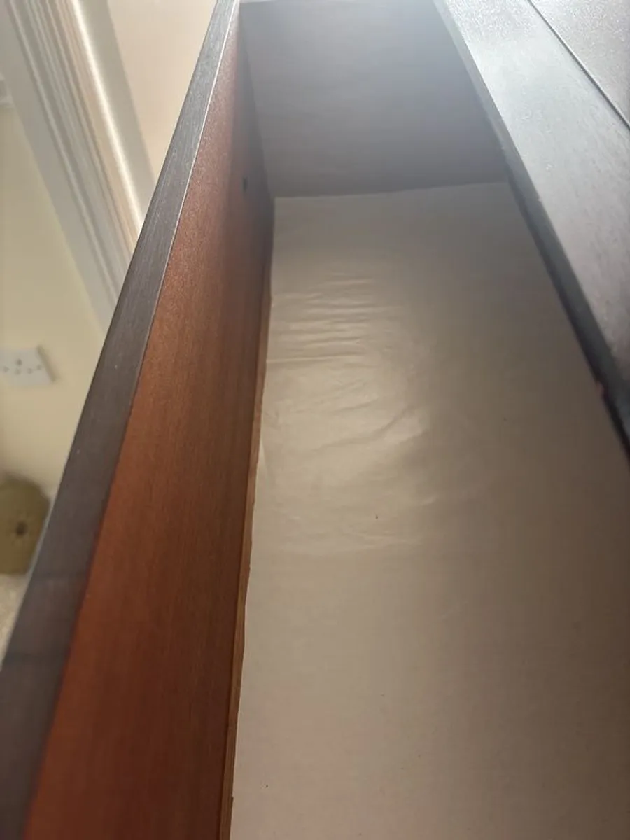 furniture - Image 4