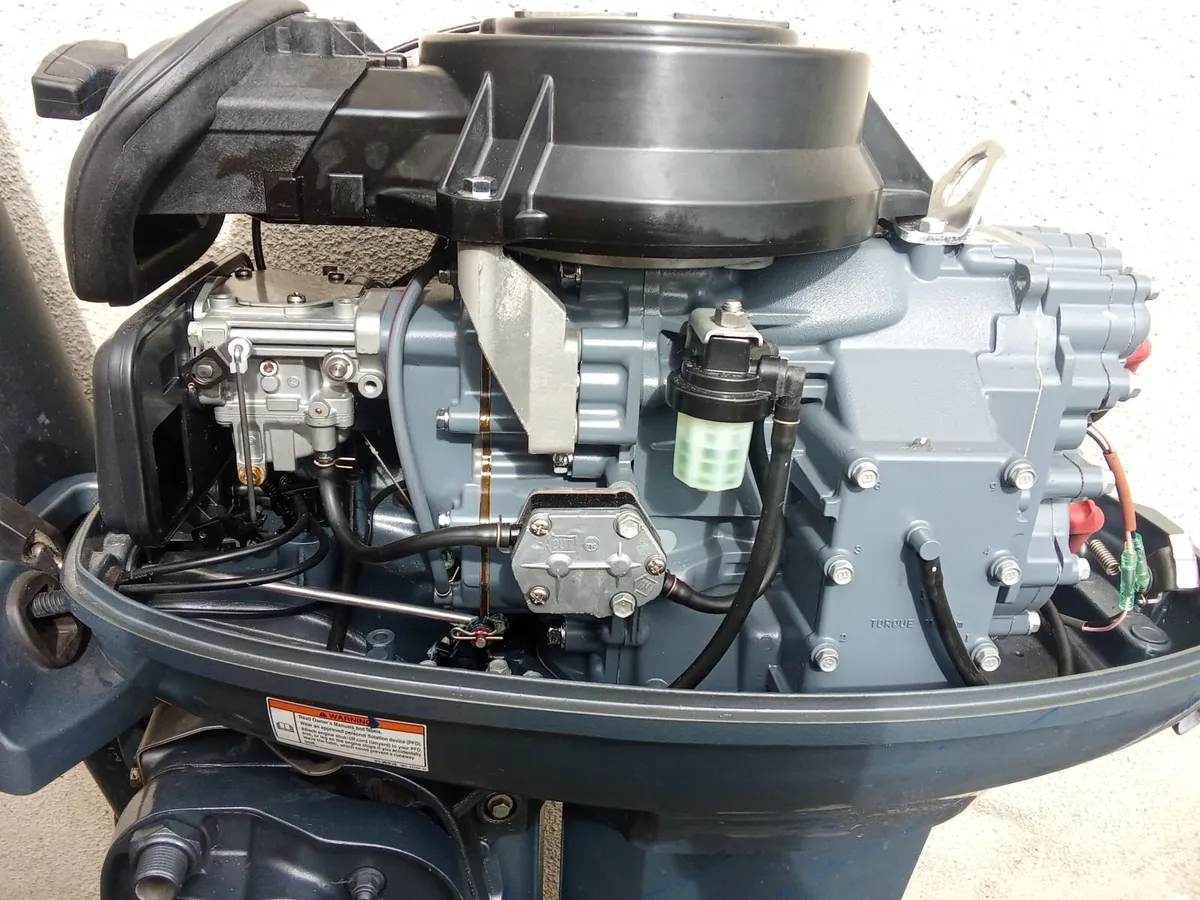 2-stroke YAMAHA ENDURO-40 HP - Image 3