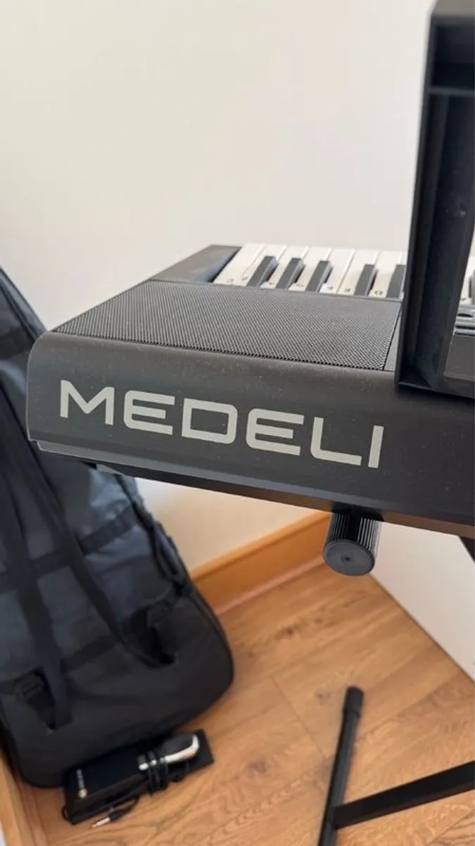 Keyboard piano - Image 3