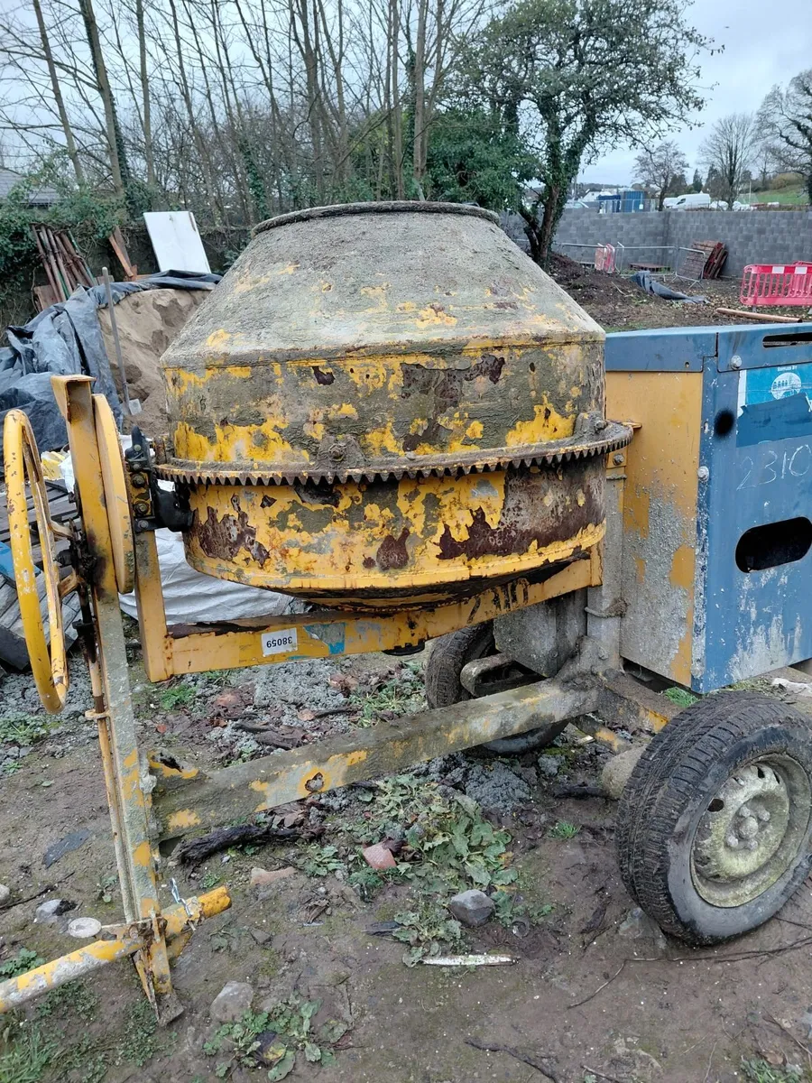 Cement mixer - Image 2