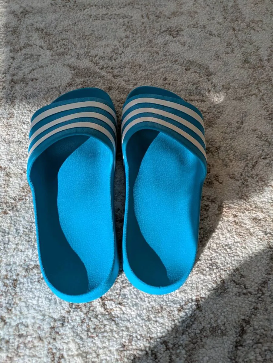 adidas slides - Image 2