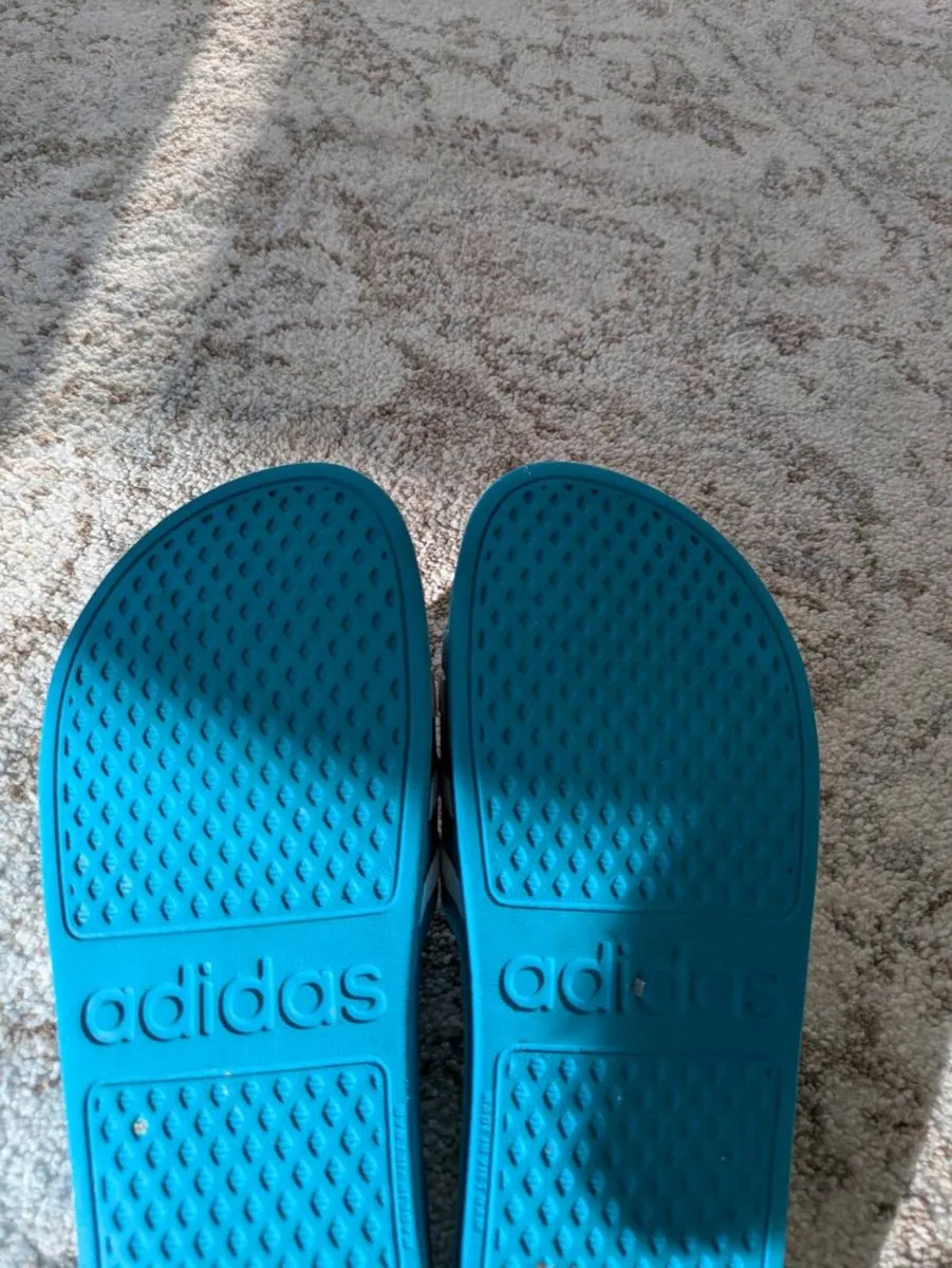 adidas slides - Image 3