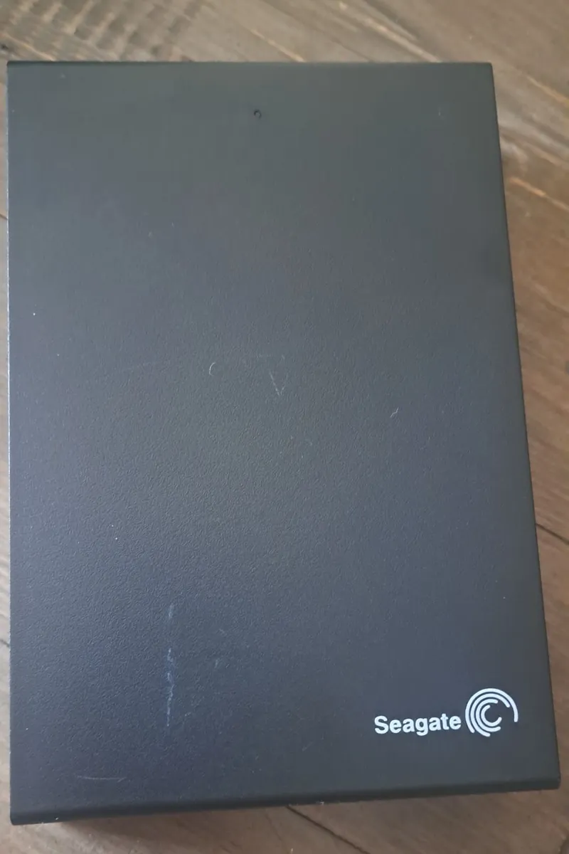 Seagate External Hard Hard-drive 2TB - Image 1