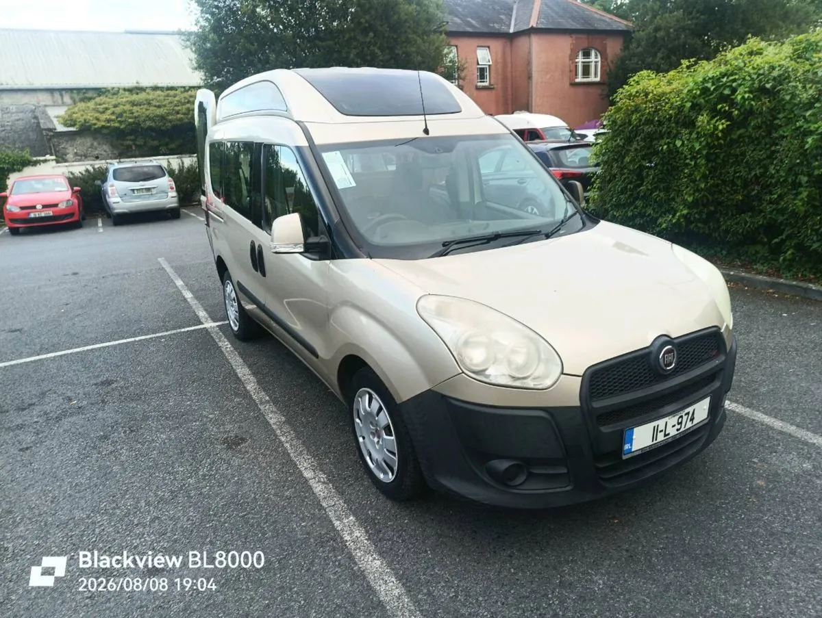 High roof doblo microcamper - Image 2