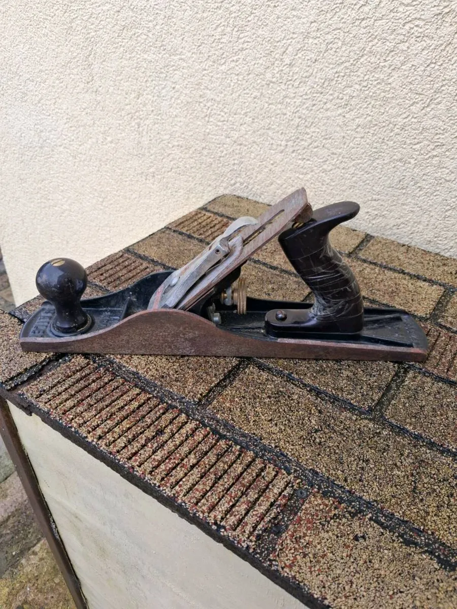 Vintage Stanley No 5 plane - Image 1