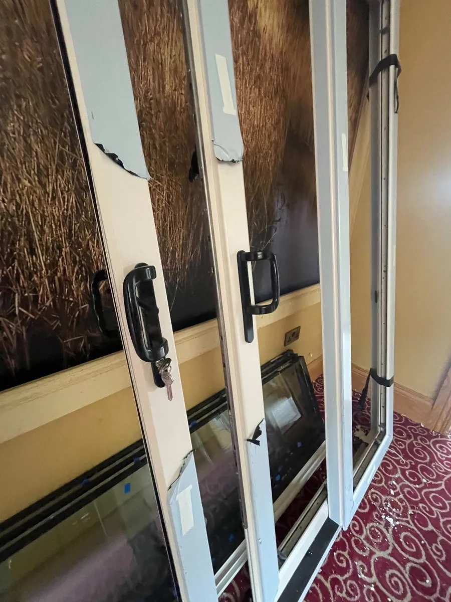 NEW 2.5m Patio Double Sliding Door - 4 panel - Image 3