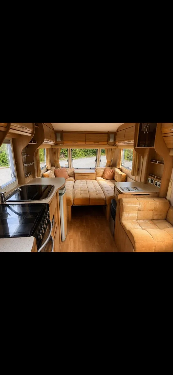 Caravan - Image 3