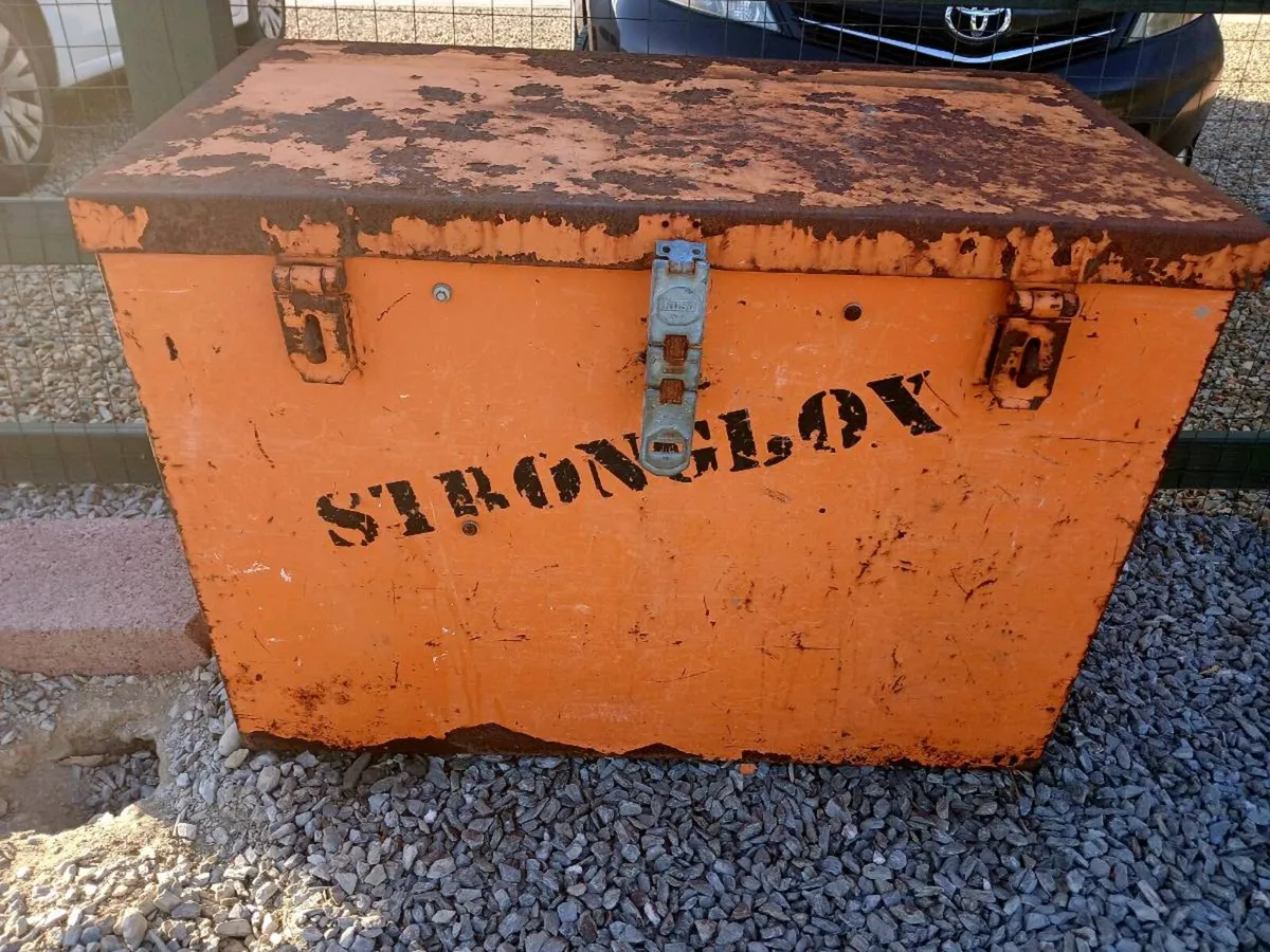 Toolbox strongbox - Image 1
