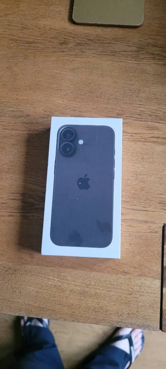IPHONE 16 - Image 2