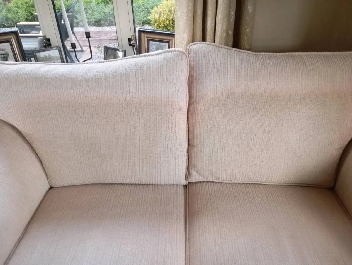 2 Seater Couch - Image 2