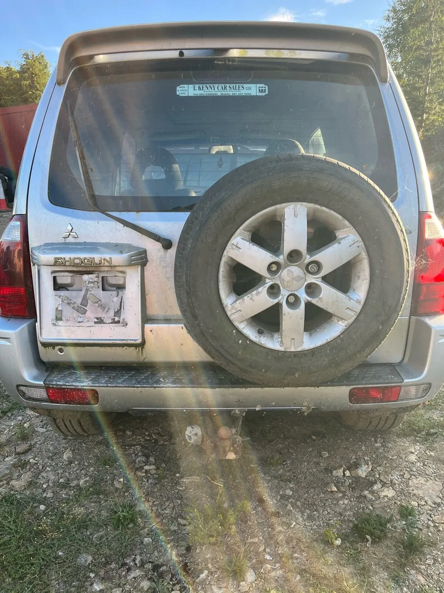 Mitsubishi Pajero parts - Image 4
