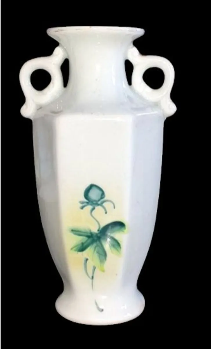 Beautiful Vintage Japanese Hand-Painted Porcelain - Image 2