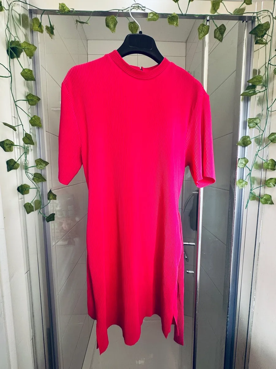 Women clothes - Image 1