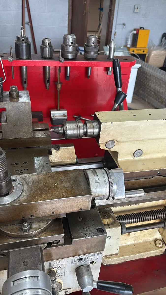 Harrison M300 manual lathe - Image 3