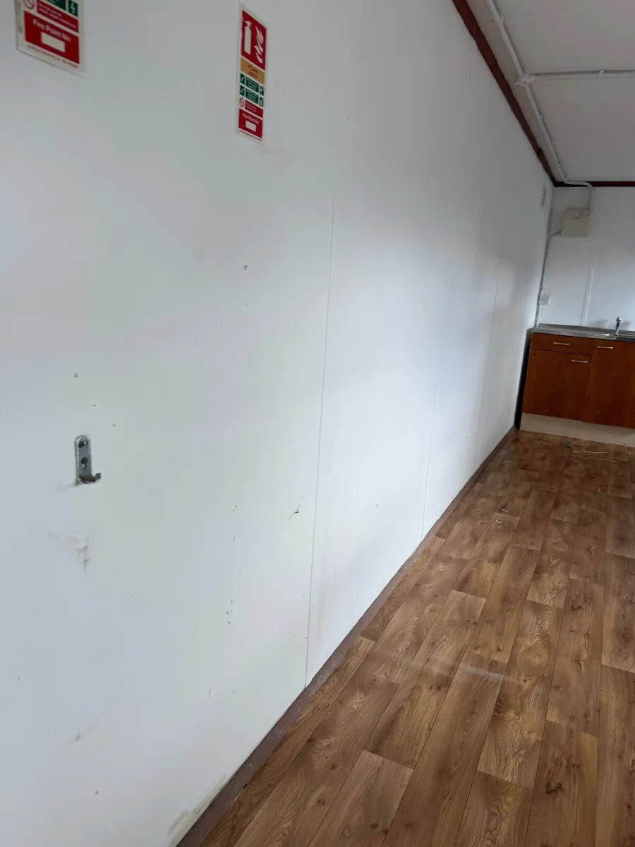 20/10 anti vandal cabin - Image 3