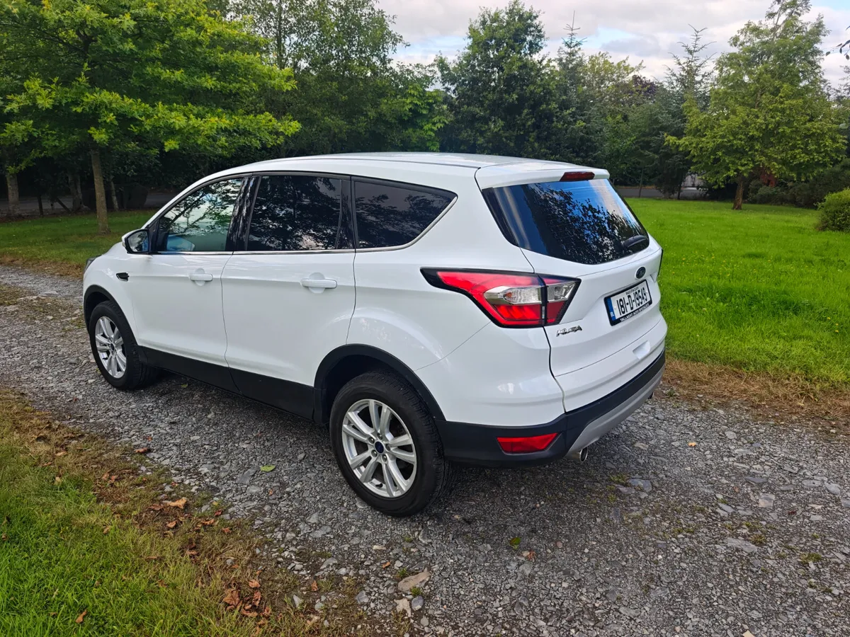 Ford Kuga COMMERCIAL - Image 4