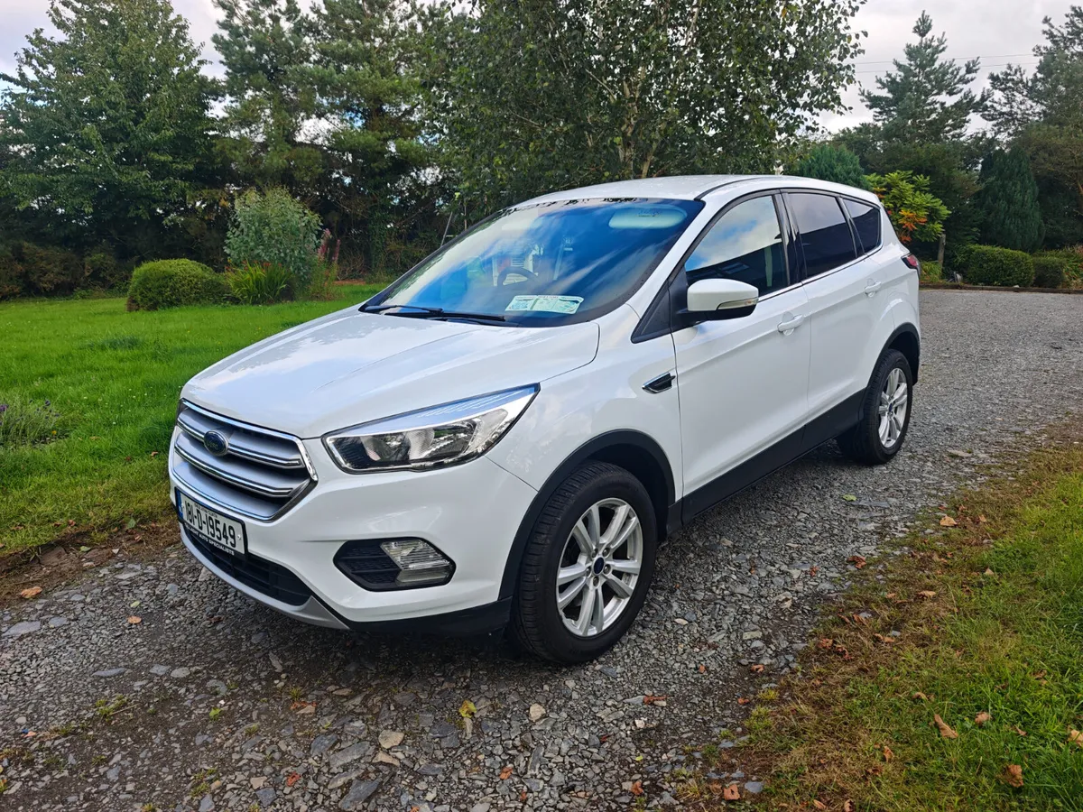 Ford Kuga COMMERCIAL - Image 2