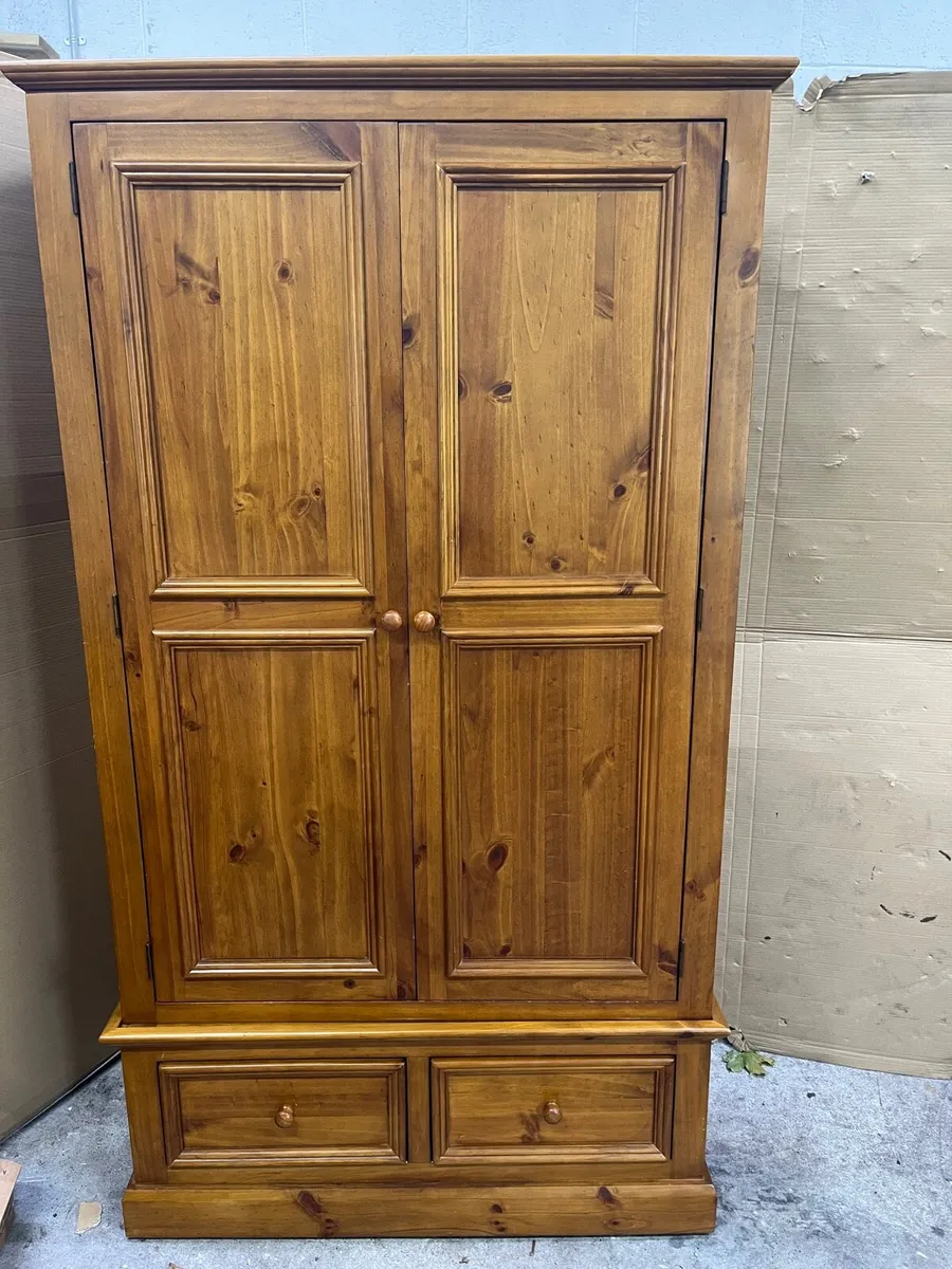 Wardrobe, drawers, locker, bed - Image 1