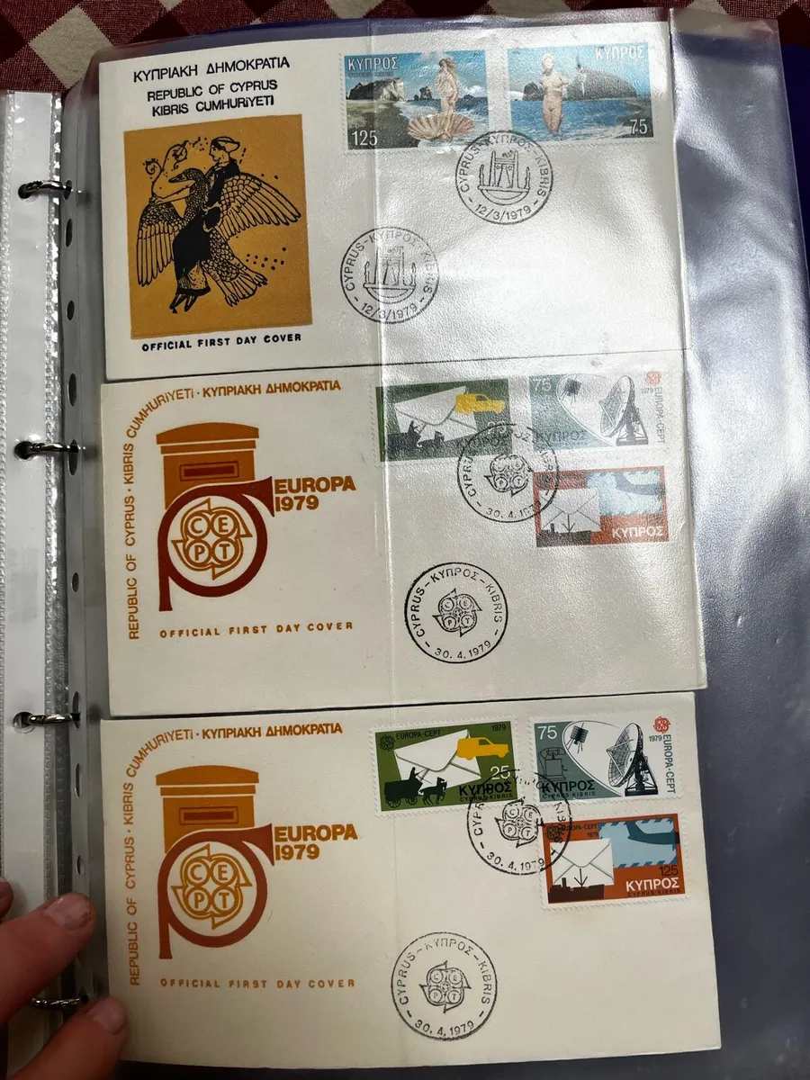 Collection of 1st issue 1970’s  Cyprian stamps - Image 1