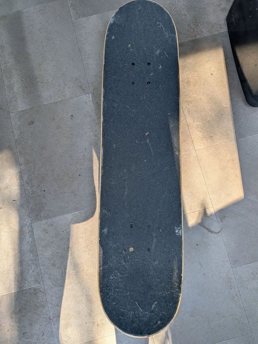 Skateboard Fracture - Image 2