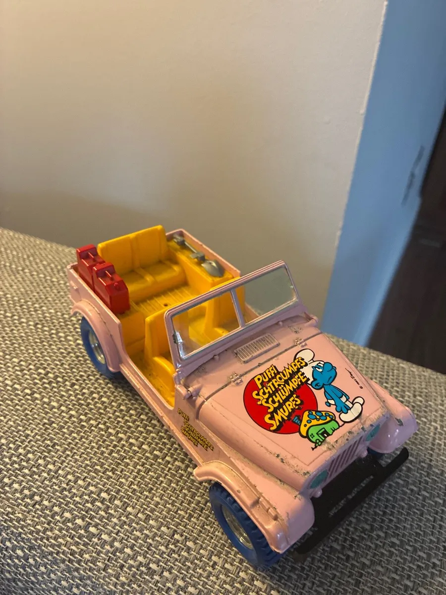 Toy Smurf Jeep for sale - Image 1