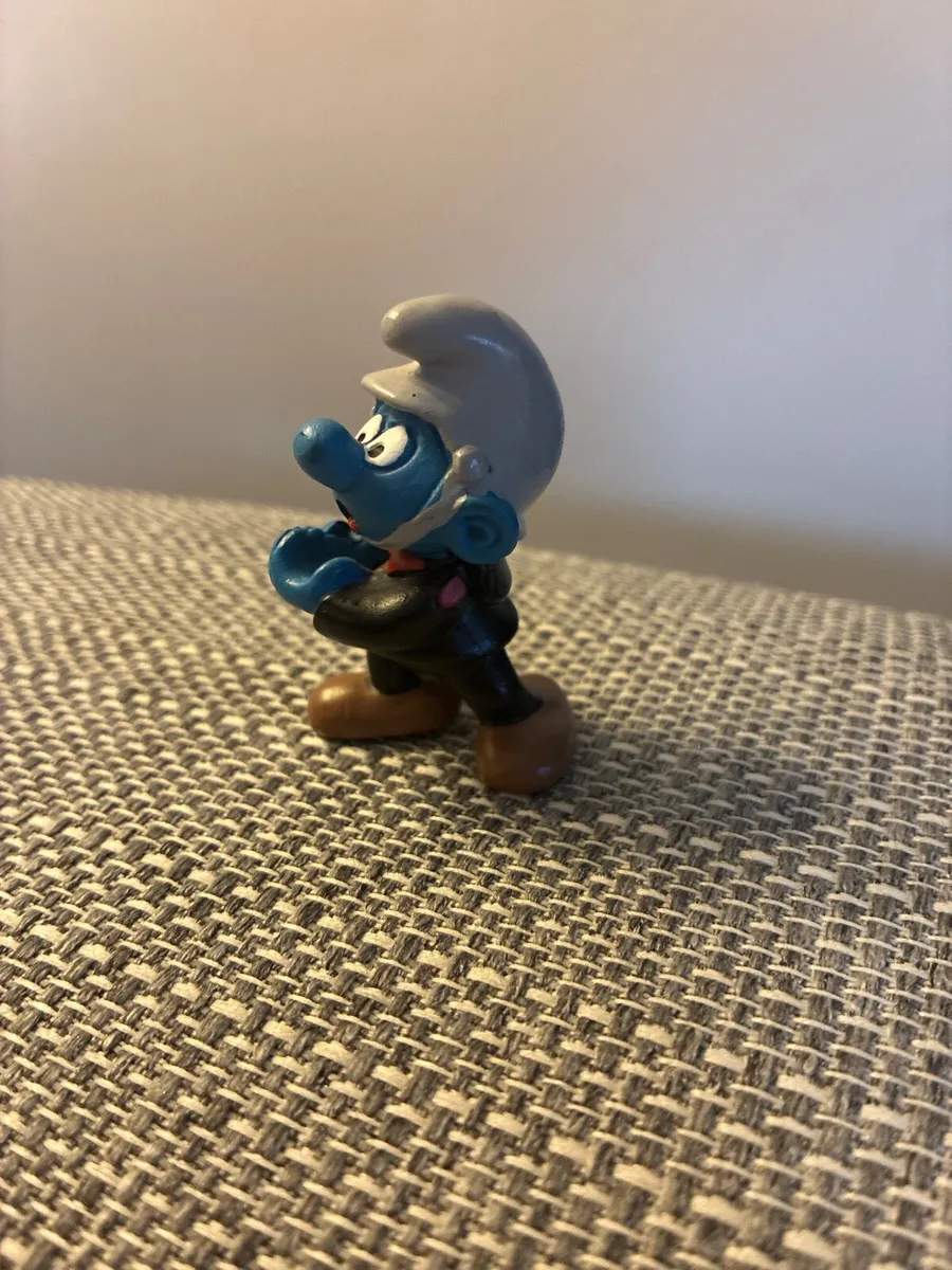 1980s Fireman Smurf in excellent condition - Image 2