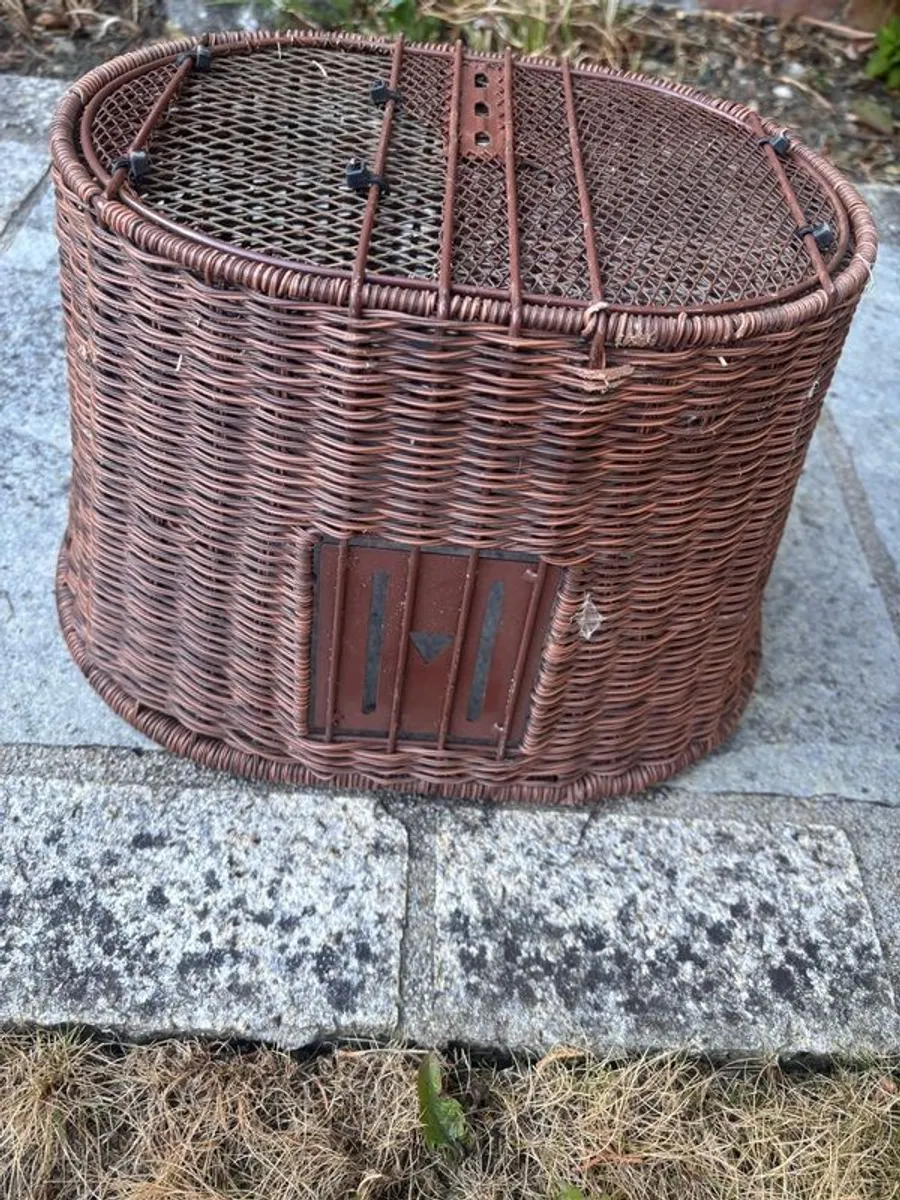 Electra Rattan Bike Basket - Image 2