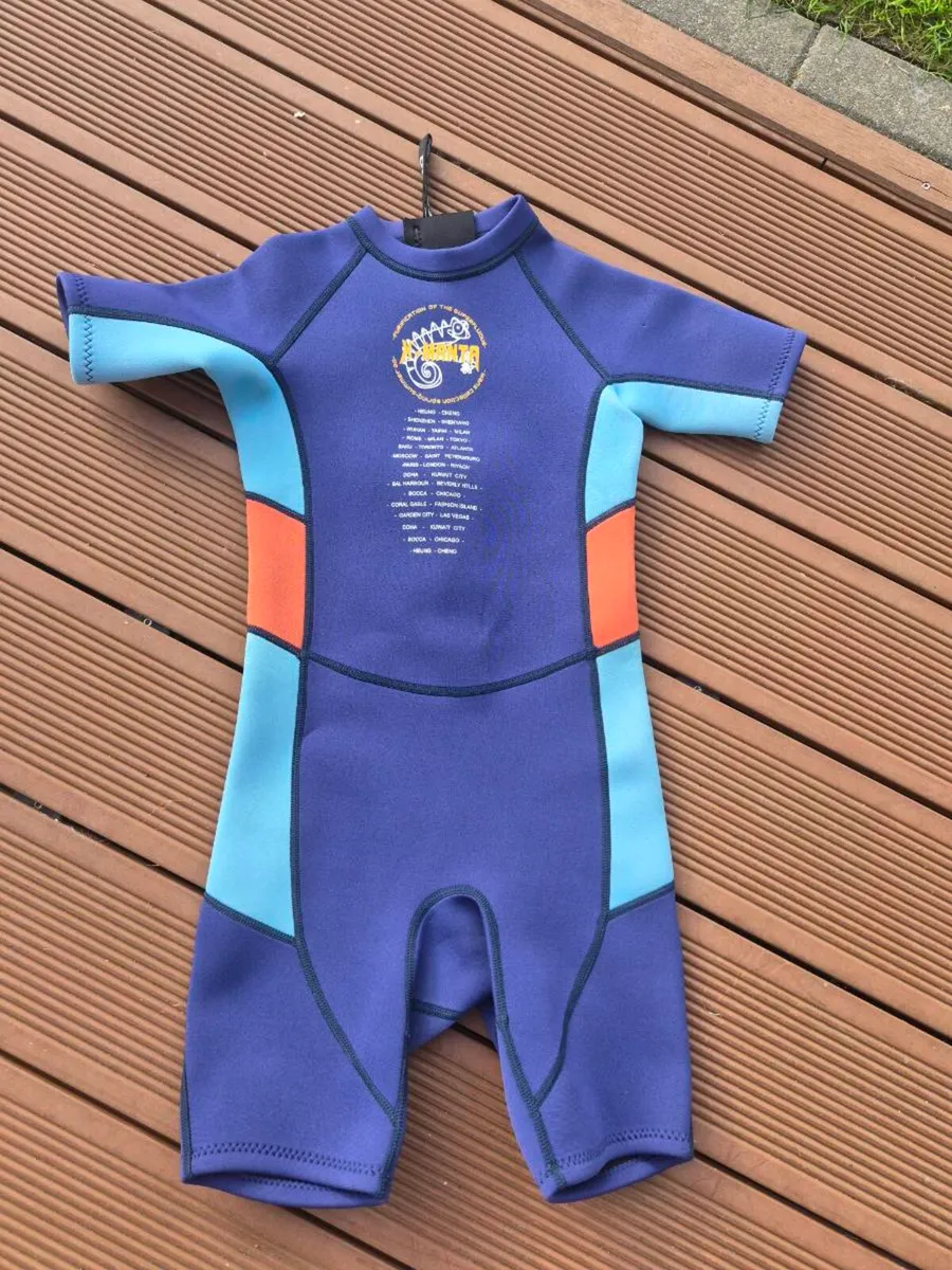 2 x Kids Shorty Wetsuits - Image 3