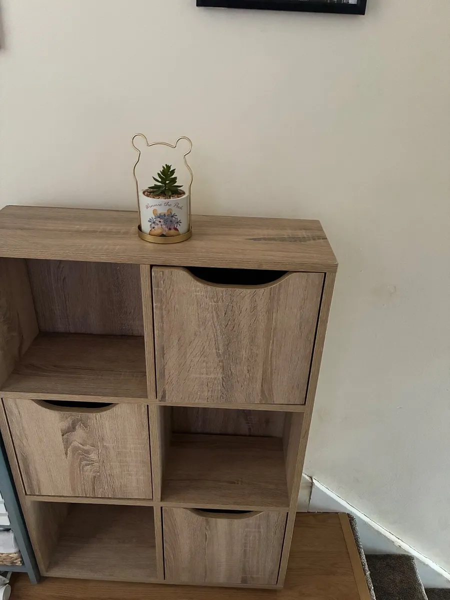 Storage unit - Image 1