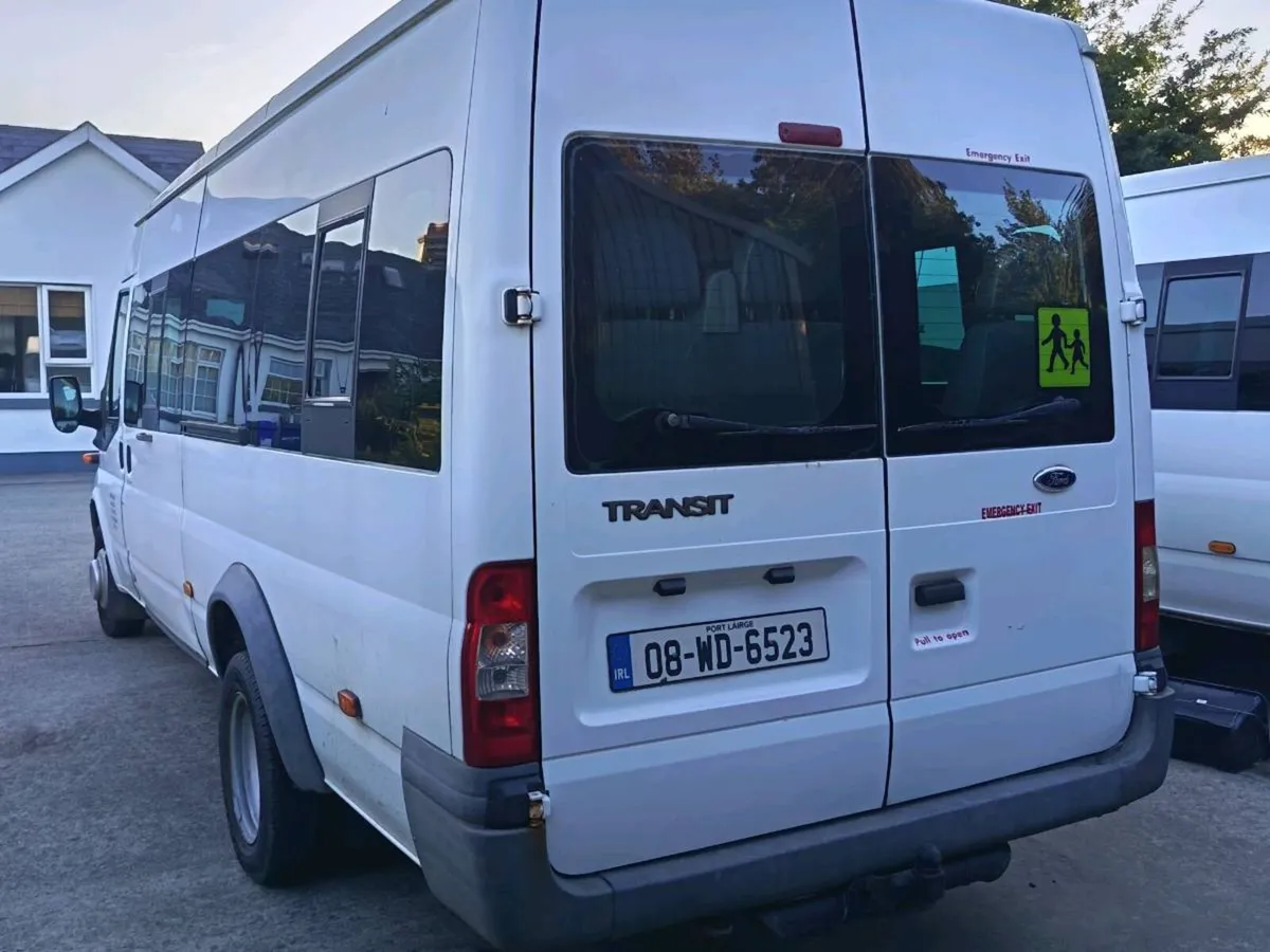 Ford Transit - Image 4