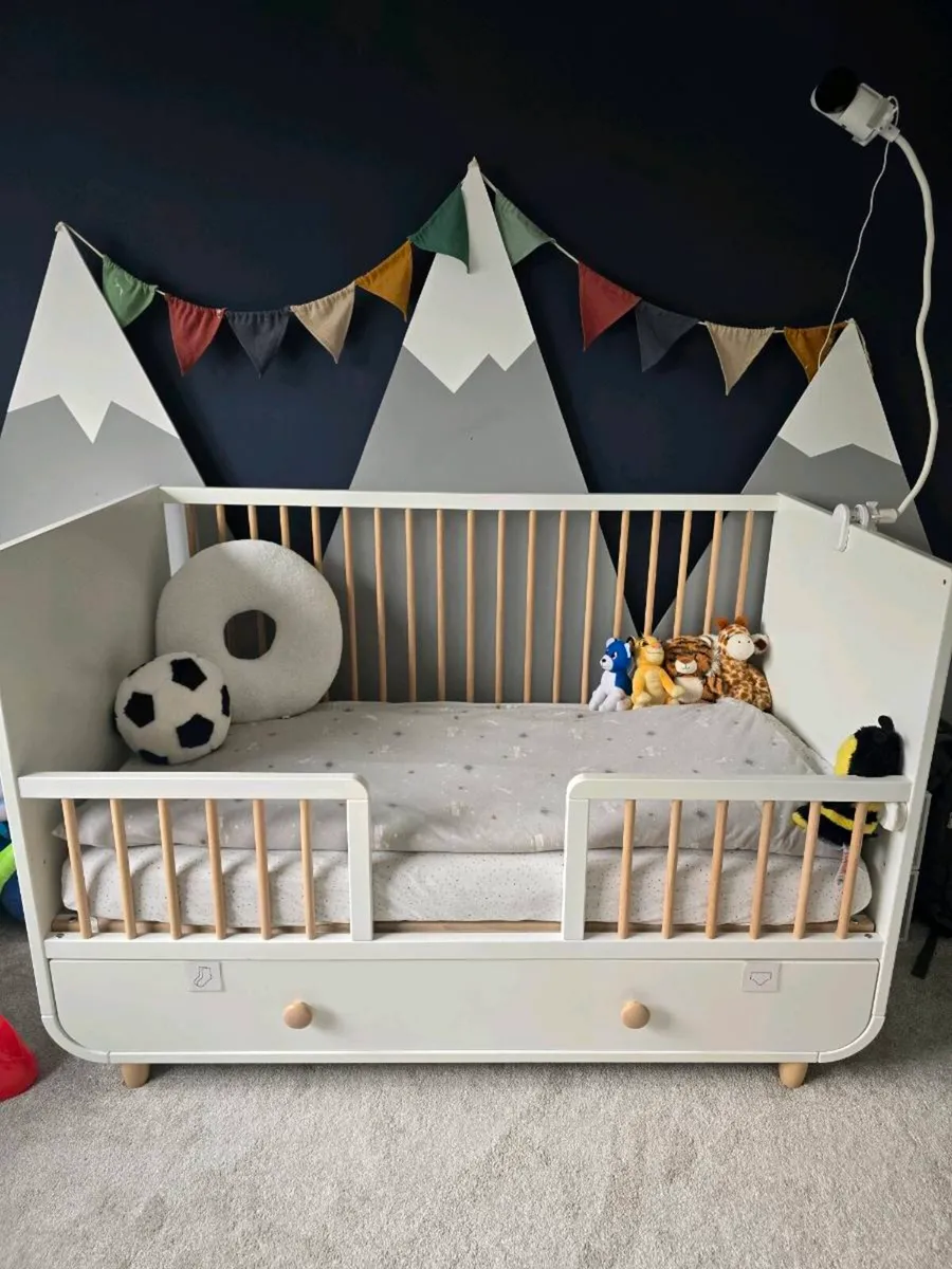 Cot Bed - Ikea Myllra