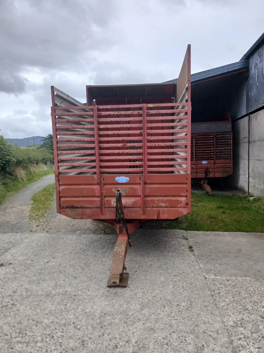 Johnston 11ftx7ft silage trailer - Image 4